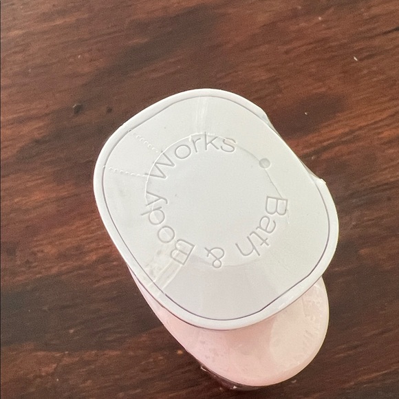 Bath & Body Works - Twilight Woods Lotion - NEW - Picture 3 of 3